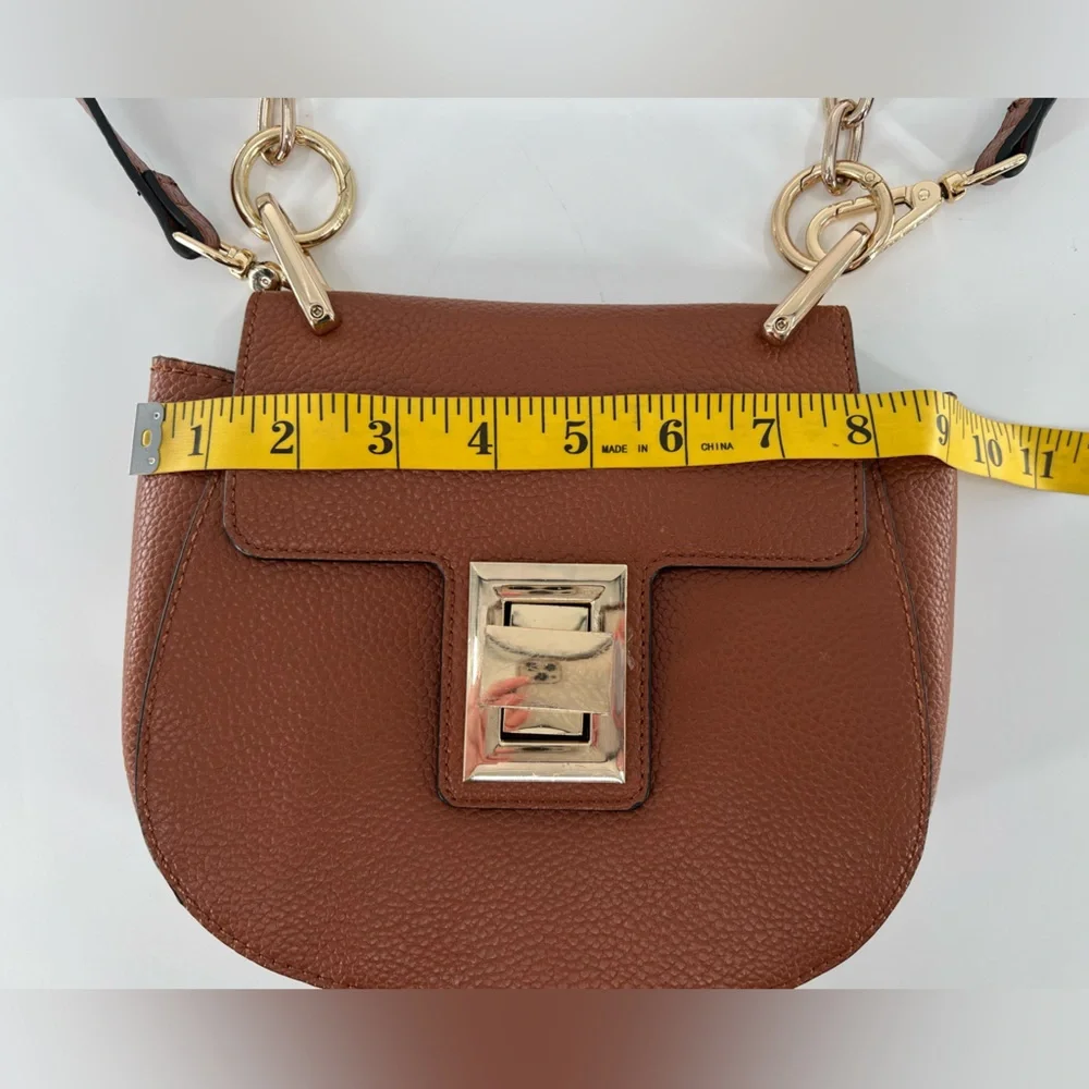 Steve Madden Purse w/ Chain Detail‎